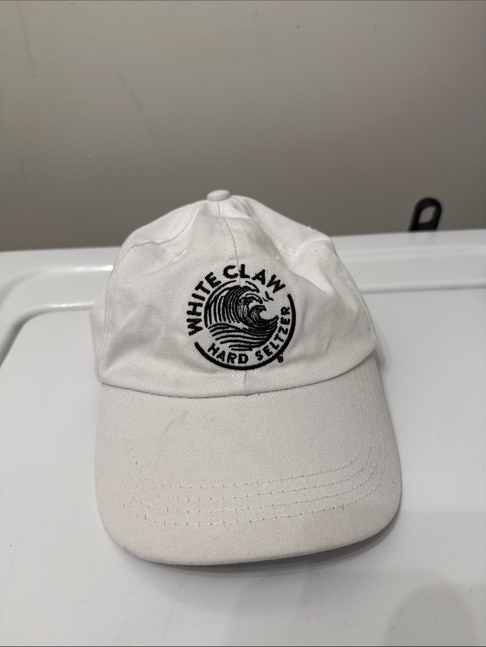 🥳 5 for $25 BUNDLE Embroidered White Claw White Baseball Cap